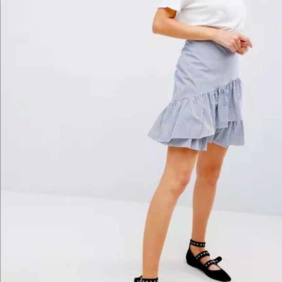 Esprit Stripe and Flippy Skirt - Picture 1 of 5